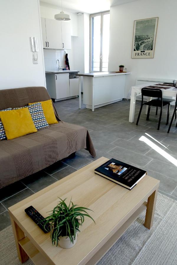 Maison Carree/Coeur Historique De Nimes - Superbe Appt 55M² Exteriér fotografie